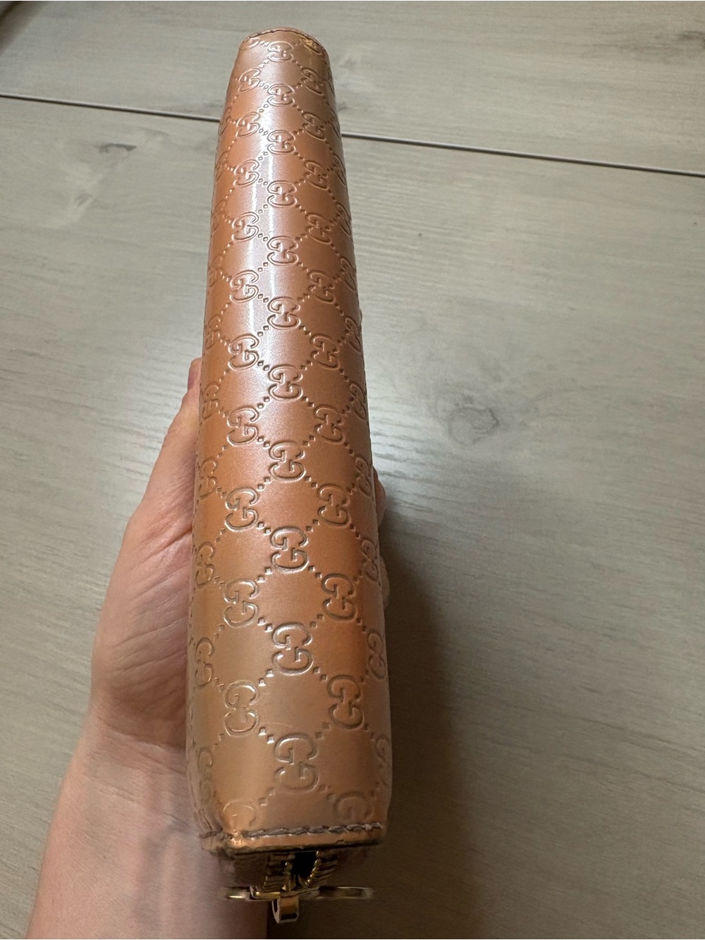 Gucci Nude Pink Embossed Patent Leather Zip Wallet - Picture 6 of 9